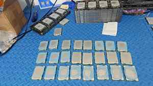 Procesador Intel Xeon Gold 6538Y + de 2,20 GHz con caché de 60M, bandeja de FC-LGA16N, CPU Q41W SRN6M para aplicaciones de servidor - Product Image 3