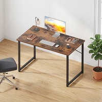 Bureau d'ordinateur moderne et simple pour la maison ou le bureau, avec 2 tiroirs, design en panneaux, construction en bois de manguier et MDF