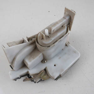 Serratura porta posteriore destra 1H4862154 VW Golf Mk3 1991-1997 (51581) - Product Image 1