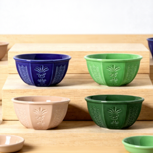 Ensemble de bols en céramique, porcelaine, 6 pouces, design rétro embossé, pour la table à manger à la maison - Product Image 1