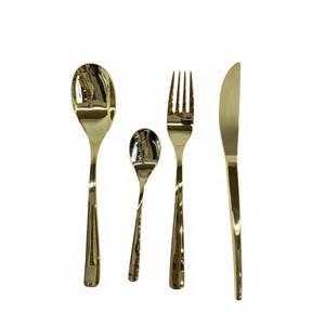 Juego de cubiertos de oro y plata con cuchara, tenedor y cuchillo, diseños personalizables de alta calidad y juego de cubiertos de lujo duradero para decoración de bodas - Product Image 1