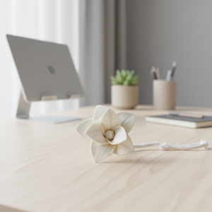 Difusor de Aroma de Madera de Sola Orgánica, Hecho a Mano, con Flor de Gardenia Tropical, Duradero, Ecológico, Flor Artificial para Decoración del Hogar - Product Image 1