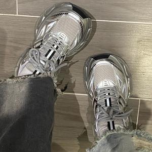 Baskets décontractées pour femmes 2026 – Nouvelle mode, légères, respirantes, à semelle simple, toutes saisons, style Torre - Product Image 4