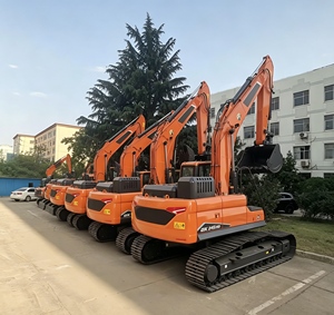 รถขุดตีนตะขาบ Doosan DX245HD สีเหลือง อุปกรณ์ก่อสร้างไฮดรอลิกสำหรับงานหนัก - Product Image 2