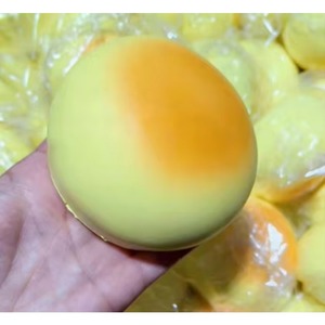 Jouet anti-stress en forme de pain au lait, à rebond lent, doux et moelleux, mignon, vente en gros transfrontalière directe usine - Product Image 2