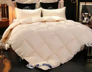 Bett bezug Set Großer Bett bezug Deluxe Bettdecke Hochwertige benutzer definierte King Size Gänse daunen Quilt Bettlaken Bettrock Spann betttuch