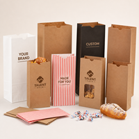 Sacs en papier kraft personnalisés de luxe pour cadeaux, sacs de shopping imprimés en blanc et brun avec logo personnalisé, vente en gros