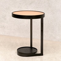 Koya Petite table d'appoint portable minimaliste moderne en forme de C pour salon