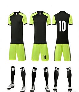 Camiseta de Fútbol Personalizada con Cuello en V para el Mundial 2026, Camiseta de Fútbol Masculina de Alta Calidad al por Mayor, Sublimada, de Malla, Manga Corta - Product Image 1