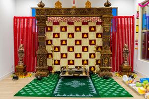 Mandapam de Boda de Diseño Yali del Sur de la India, Tradicional, Moderno, de Lujo, de Madera, Ligero, Decoración para Eventos en Chicago, en Oferta - Product Image 3