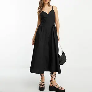 Classic Style Ladies Party Dress Romance Sleeveless Elegant Solid Black Sweetheart Neck Maxi Cami Dress