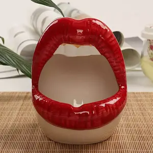 wholesale high quality gift box smoking accessories white purple red mouth lips sexy ceramic ashtray