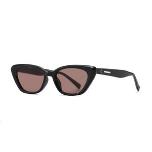 Lunettes de soleil œil de chat pour femme Gm, monture noire en PC, verres polarisés UV400, type 3, pare-soleil, numéro de pièce 993 - Product Image 1