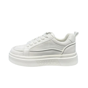 Zapatos de verano para hombre 2024, <span class=keywords><strong>nuevos</strong></span>, cómodos, con suela de goma suave, distintivos, modernos, delgados, combinables con todo, a la moda, con forro de malla transpirable - Product Image 5
