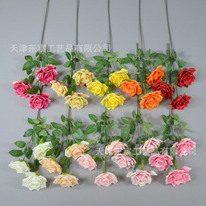 ดอกกุหลาบประดิษฐ์สีเหลืองจาก Dongchen Crafts ดอกไม้ผ้าไหมสำหรับตกแต่งสวน แจกันบ้าน และงานแต่งงาน - Product Image 4