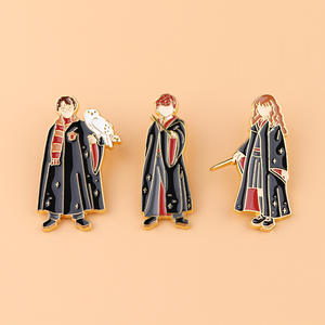 魔术学校扫帚电影电视徽章合金服装背包配件胸针软珐琅翻领别针 - Product Image 3