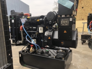Grupo Electrógeno Trifásico de 30KVA, Tipo Abierto, Frecuencia 50/60Hz, Velocidad 110V 220V 230V 400V 440V - Product Image 2
