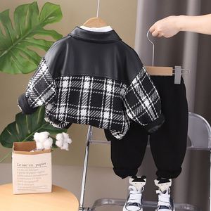 Ensemble de vêtements d'automne pour garçons Maxfree, ensemble bébé, nouveau style 2026, ensemble élégant pour enfants à manches longues en trois pièces - Product Image 3