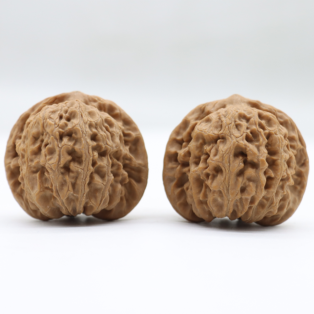 Unique Natural Growth Wellness Herbal Raw Wooden Folk Art Real Touch Oval Massage Chinese Walnuts Collectibles Heirloom Items