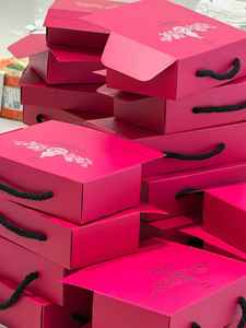 [مخصص فقط] شعار مخصص مطبوع حجم الطيران البريدي المموج صناديق توصيل البريد للملابس العلامة التجارية الفاخرة مخصص - Product Image 2