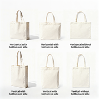 Sacs en coton crème avec poignée en sangle naturelle et imprimé visage du Père Noël pour emballage cadeau de Noël, promotionnel de détail pour les fêtes
