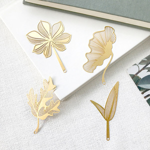 Custom Design Metal Crafts Gold Metal Bookmarks