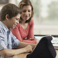 Oreiller de lecture en mousse à mémoire de forme, support pour tablette, ordinateur portable, téléphone, livres, oreiller pour tablette