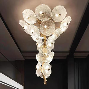 โคมไฟระย้าแก้วคริสตัลติด<span class=keywords><strong>เพดาน</strong></span> LED ทรงใบบัวโคมไฟระย้าทันสมัยสำหรับเพดานสูงตกแต่งโรงแรมวิลล่าแบบกำหนดเองได้ - Product Image 3