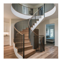 Escalier intérieur en colimaçon en fer forgé pour petits espaces moderne et compact