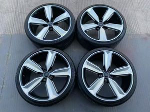 Rines de Aleación Pintados de Alta Calidad de 20 Pulgadas, Adecuados para Audi, Volkswagen Magotan, CC y Passat - Product Image 1
