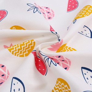 Vendita calda del fumetto stampato <span class=keywords><strong>twill</strong></span> di magazzino 100% tessuto di <span class=keywords><strong>cotone</strong></span> stampato per i bambini - Product Image 4