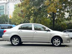 Toyota Corolla EX 1.6 <span class=keywords><strong>Luxury</strong></span> <span class=keywords><strong>Auto</strong></span> del 2010, berlina giapponese usata, affidabile e ben equipaggiata, <span class=keywords><strong>auto</strong></span> familiare confortevole - Product Image 2