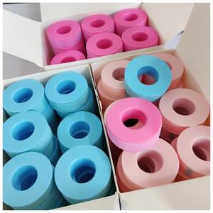 Dispensador de Cinta <span class=keywords><strong>Micropore</strong></span> <span class=keywords><strong>3M</strong></span> para Pestañas en Azul, Rosa y Blanco para <span class=keywords><strong>Piel</strong></span> Sensible, Herramienta de Extensiones de Pestañas de Gel de Silicona - Product Image 1