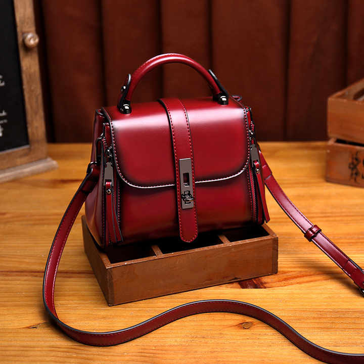 good quality luxury strap sling bags custom purses private label fashionable branded small leather handbag for women