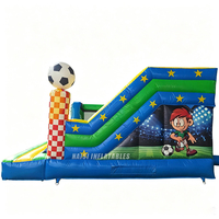 Château gonflable de football pas cher avec toboggan, structure de jeux gonflable commerciale pour enfants