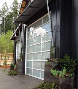 Cadre en alliage d'aluminium noir automatique moderne Panneau en verre trempé givré Portes <span class=keywords><strong>de</strong></span> <span class=keywords><strong>garage</strong></span> sectionnelles étanche français <span class=keywords><strong>pour</strong></span> usage domestique - Product Image 6