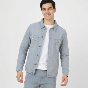 Chaquetas de mezclilla de calidad premium Chaqueta de mezclilla azul clásica duradera y cómoda de moda Estilo de calle atemporal - Product Image 1