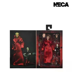 Figura de Acción NECA60612 Saw the Red Robe Edición Deluxe de PVC de 7 Pulgadas - Product Image 4