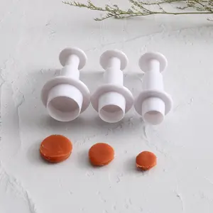 Wholesale custom food grade press cake cookie decorative 3 pcs plastic circle round fondant cake cutter