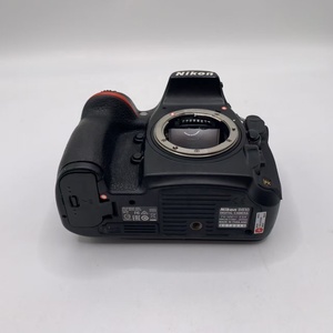 Cámara DSLR <span class=keywords><strong>Nikon</strong></span> <span class=keywords><strong>D810</strong></span> de Segunda Mano, Full Frame, 36.3MP, Sin OLPF, ISO 64, Cámara Profesional de Estudio, Reacondicionada Premium para Reventa - Product Image 5