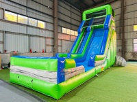 Toboggan aquatique gonflable vert de 18 pieds de haut, installations d'amusement aquatique gonflables