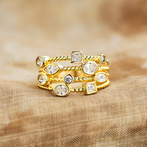 Anello con Design Geometrico Multistrato, Stile Creativo per Donne - Product Image 6