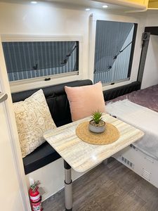 Mini caravana y autocaravana <span class=keywords><strong>de</strong></span> acero OEM, artículo <span class=keywords><strong>de</strong></span> viaje personalizado, placa <span class=keywords><strong>de</strong></span> remolque <span class=keywords><strong>de</strong></span> camión, precio barato <span class=keywords><strong>de</strong></span> fábrica - Product Image 5