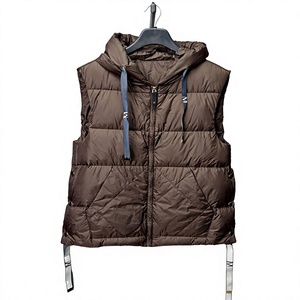 Custom Puffer Vests Wholesale Winter Warm Quilted Sleeveless <b>Jackets</b> for Men <b>Women</b> Clothing Factory - Product Image 1