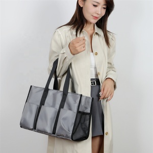 Kustom Polyester tas <span class=keywords><strong>Tote</strong></span> untuk pantai Multi saku <span class=keywords><strong>Tote</strong></span> <span class=keywords><strong>Bag</strong></span> Logo Zip Top mengatur utilitas <span class=keywords><strong>Tote</strong></span> <span class=keywords><strong>Bag</strong></span> dengan kantong - Product Image 5