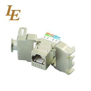 Acoplador Keystone Jack RJ45-RJ45 sin herramientas UTP de 8 pines LE CAT5E con corriente nominal de 16A - Product Image 5