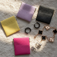 Sac Organisateur de Bijoux Personnalisé en Cuir Végétalien Mini pour Boucles d'Oreilles et Bagues, Pochette Portable pour Monnaie, Sac Simple pour Dés de Mahjong