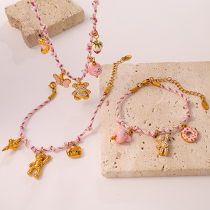 Conjunto de collar con dijes de cuerda rosa y colgante de oso, mariposa y corazón para mujer, regalo, joyería de moda - Product Image 2