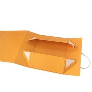 Caja de regalo de papel, cartón, caja de embalaje plegable magnética, caja de embalaje para zapatos y ropa, se puede personalizar según las necesidades. - Product Image 2