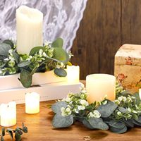 Karangan Bunga Mawar Dekoratif Plastik Gaya Eropa Amerika, Langsung dari Pabrik, untuk Meja, dengan Hiasan Lilin dan Ranting Eucalyptus Imitasi